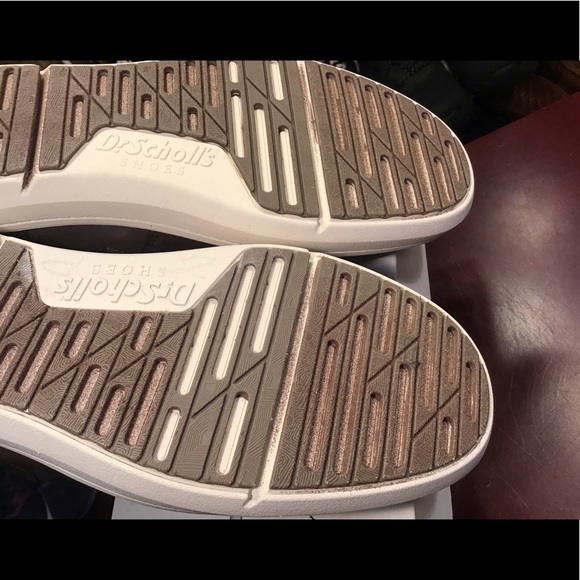 CRUX CHLC BOOTDr. Scholl's - Picture 15 of 16